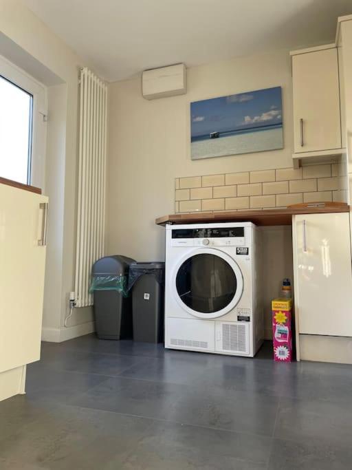 Heathbrook House Apartment